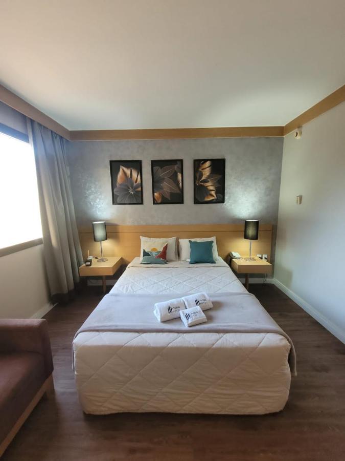 Studio Living Faria Lima San Paolo Esterno foto